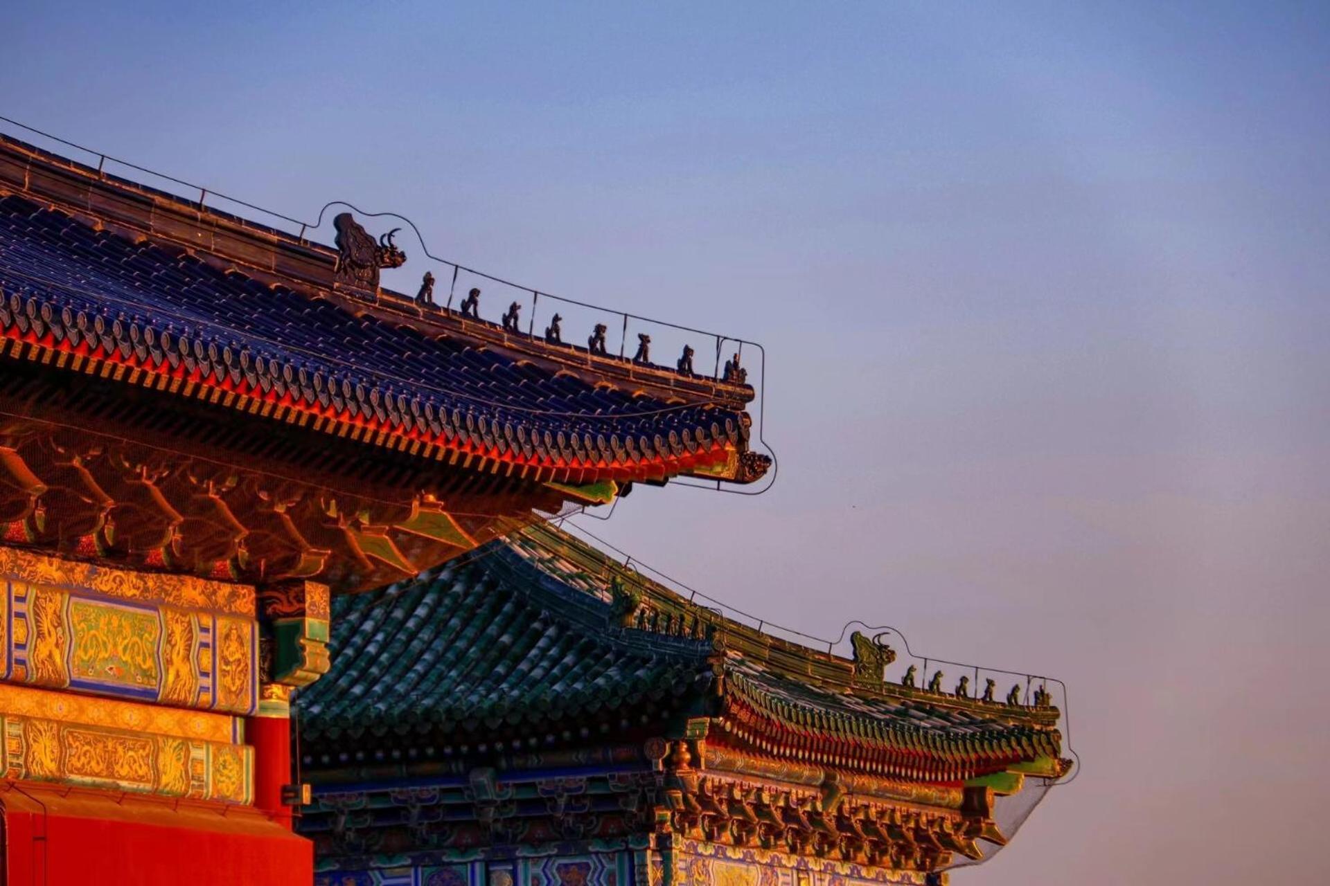 בייג'ינג East Sacred Hotel ᴸᴱo---Foreign Accept---Tourism Service English-Speaking 丨 Near Tiananmen Forbidden City丨very Close To Metro Zhangzizhong And Beixinqiao 丨european Foot Ball English丨free Advance Tickets And Laundry Drying Service Coffee Snacks מראה חיצוני תמונה
