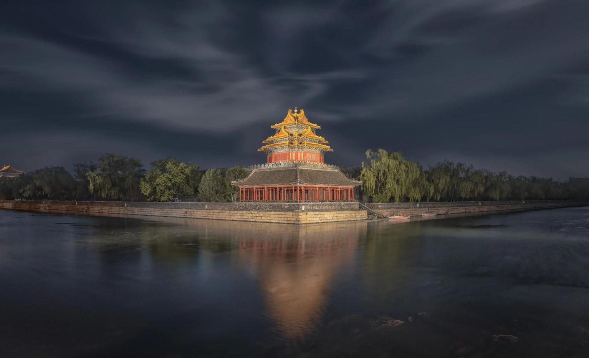בייג'ינג East Sacred Hotel ᴸᴱo---Foreign Accept---Tourism Service English-Speaking 丨 Near Tiananmen Forbidden City丨very Close To Metro Zhangzizhong And Beixinqiao 丨european Foot Ball English丨free Advance Tickets And Laundry Drying Service Coffee Snacks מראה חיצוני תמונה